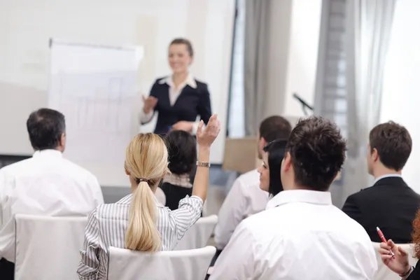 Choisir la bonne école de communication visuelle à Paris